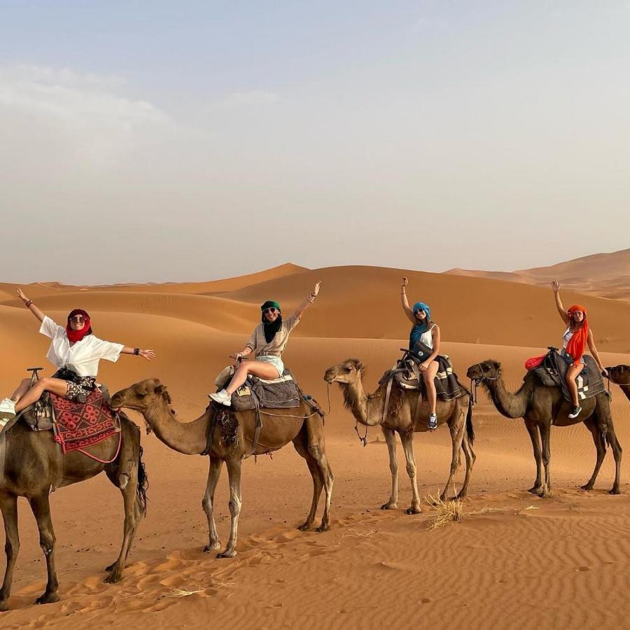 Overnight Luxury Camp Merzouga Buitenkant foto