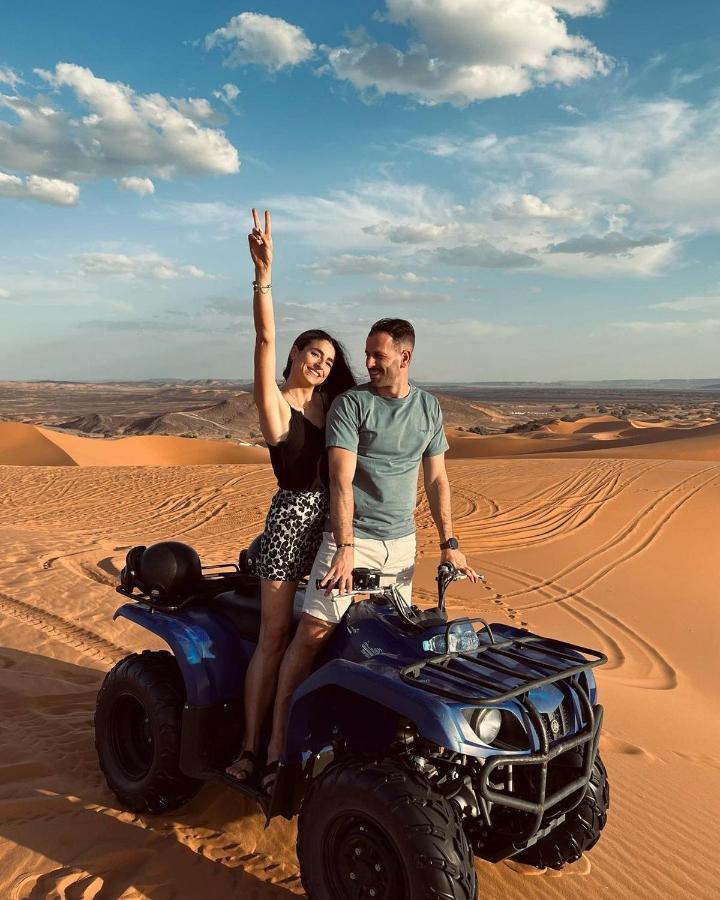 Overnight Luxury Camp Merzouga Buitenkant foto